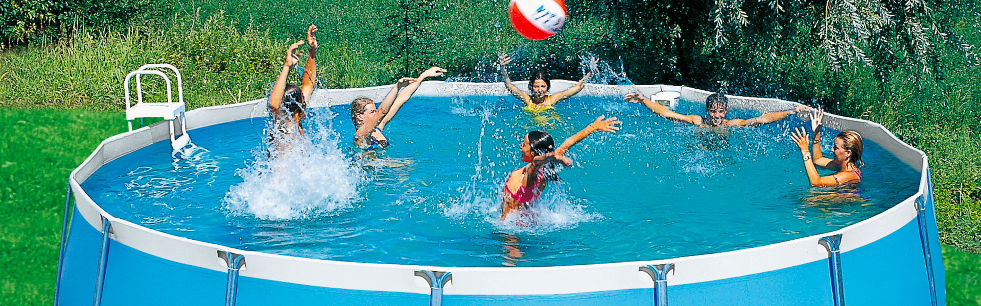 Kona Round Pools